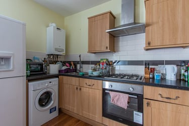 2 bed house, Richmond Crescent, City Centre, Cardiff, CF243AH - Image 3